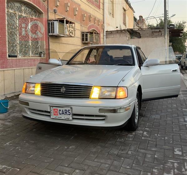 تويوتا كراون 1993 للبيع في العراق - البصرة